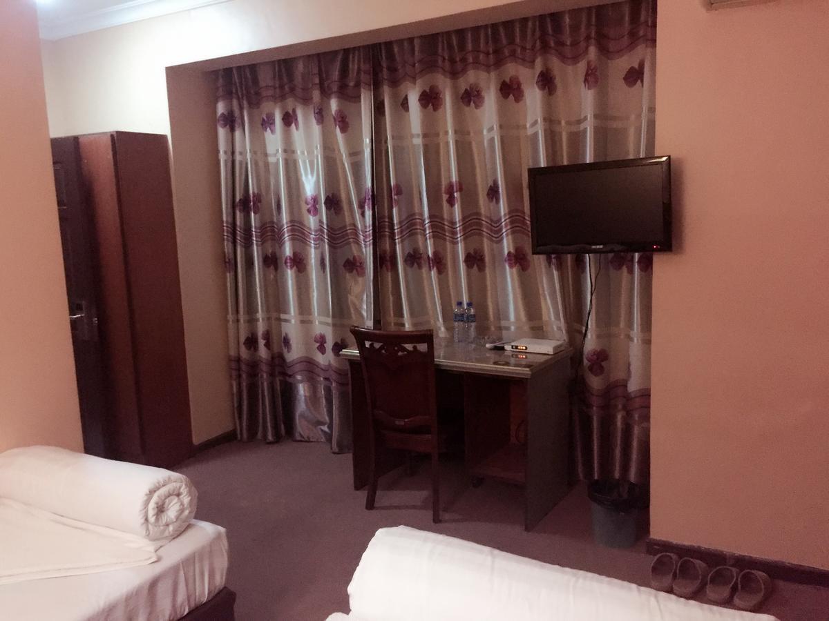 New Yuetan Hotel 다르에스살람 외부 사진