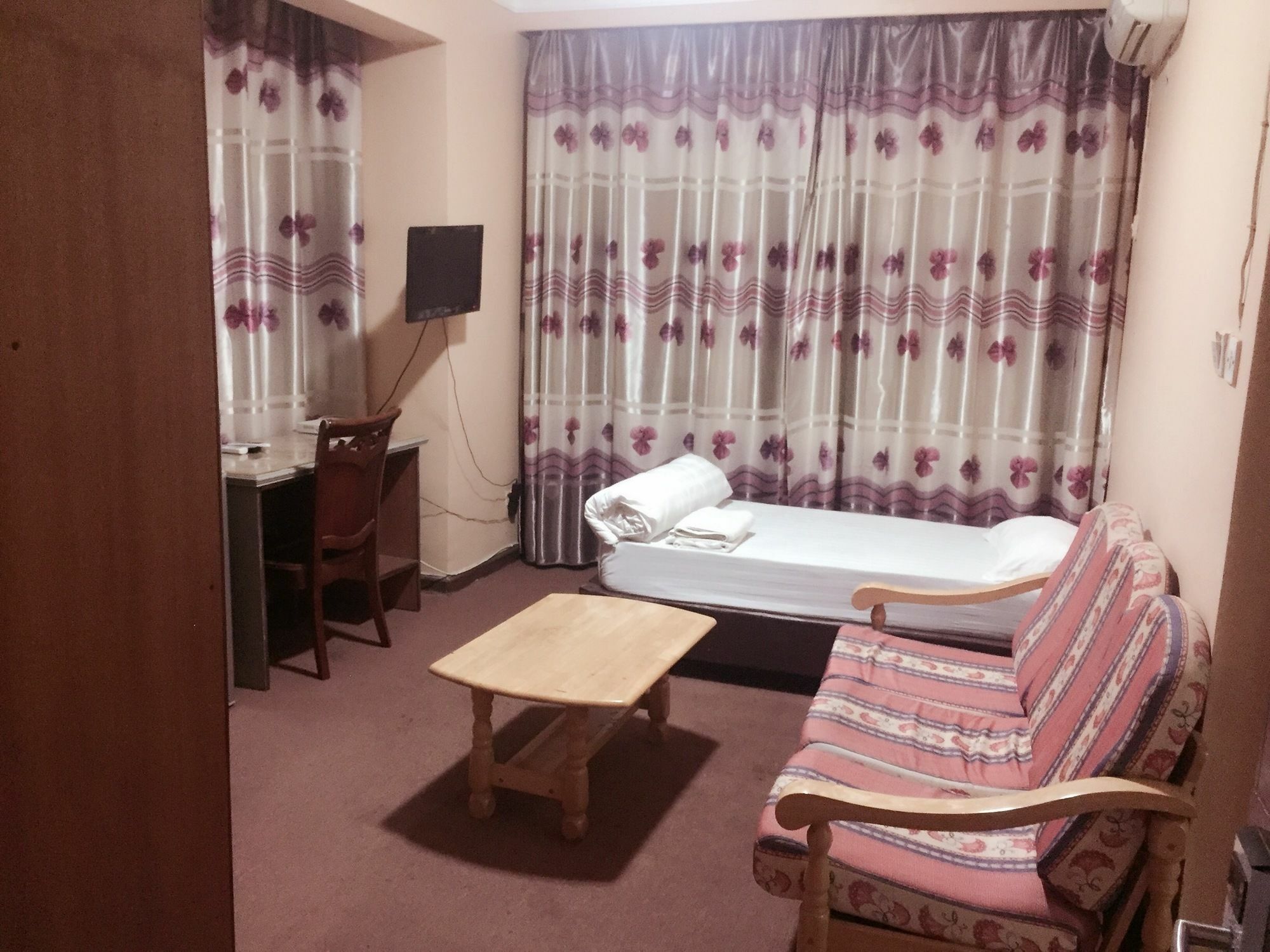 New Yuetan Hotel 다르에스살람 외부 사진